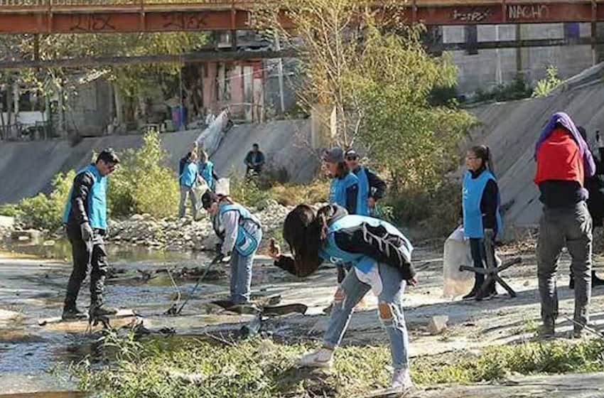 México enfrenta un problema de basura: ¿podrá este nuevo proyecto de limpieza de Monterrey ser la solución?