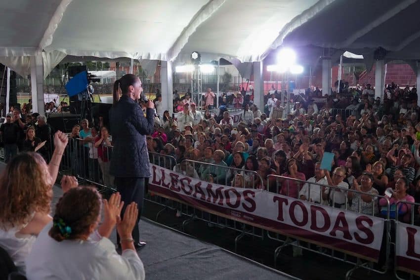 Resumen semanal de México: Diplomacia ante desastres y un peso imbatible