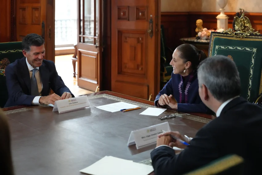 Sheinbaum y ejecutivos de Goldman Sachs analizan la inversión en el Plan México en reunión de alto nivel