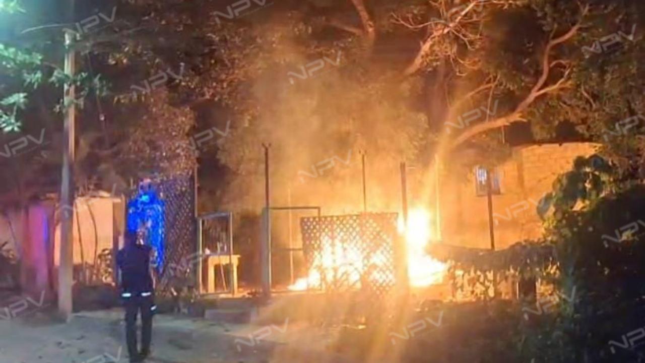 Un nuevo incendio en una vivienda precaria de la Villa de Guadalupe activa la respuesta de los bomberos