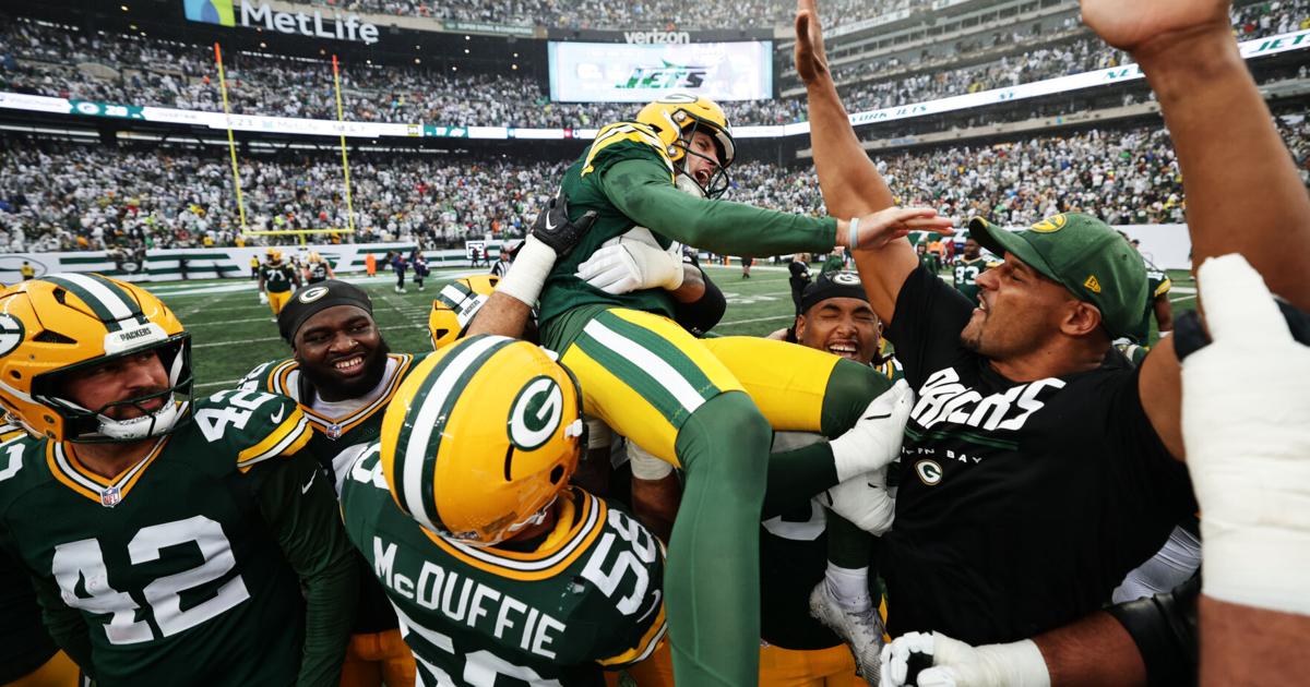El gol de campo de Trey Smack en tiempo extra impulsa a los Packers y termina con una racha de 6 derrotas.
